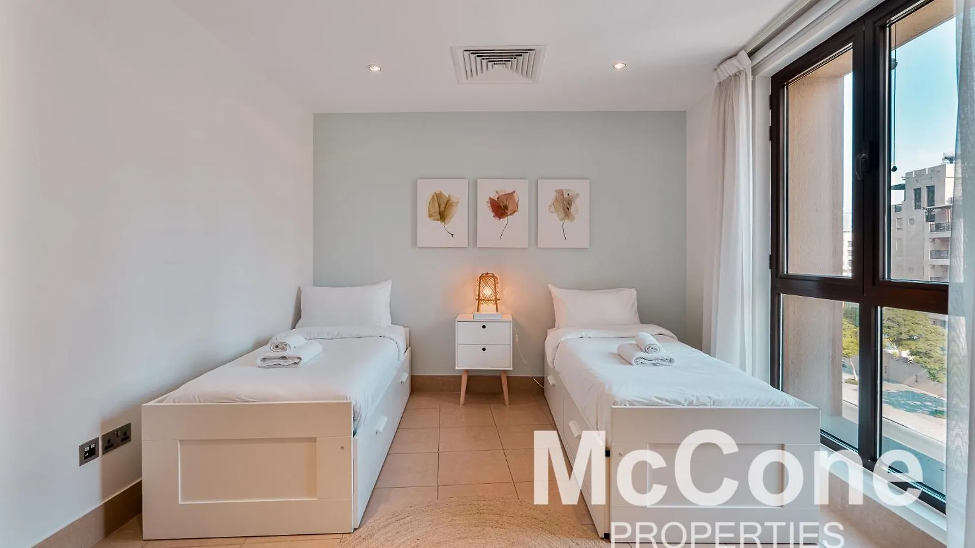 Downtown 2Br With Iconic Burj Khalifa Views Apartment Dubai